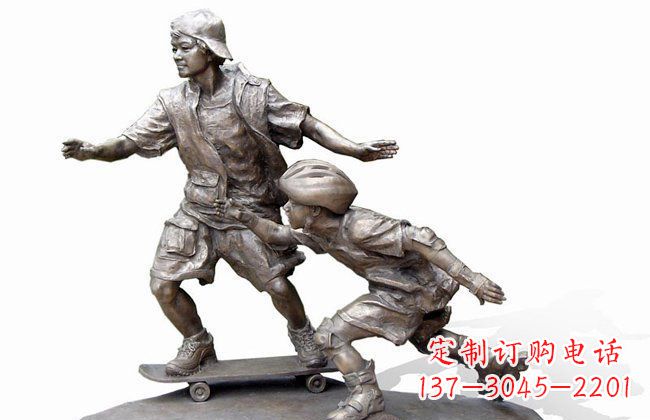湖南令人惊叹的广场滑板男孩铜雕塑