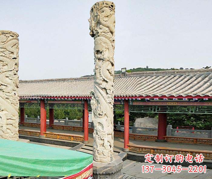 湖南雕刻精致的大理石龙柱石雕
