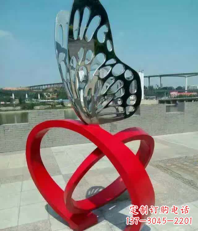 湖南广场烤漆不锈钢蝴蝶雕塑