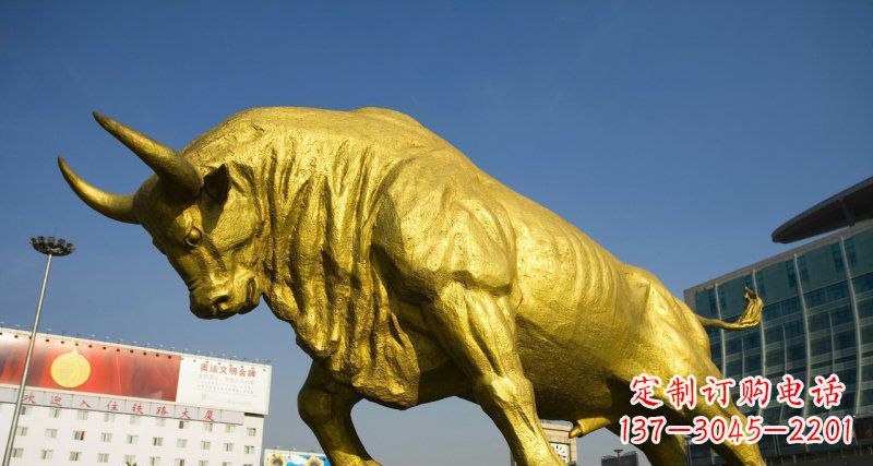 湖南广场牛动物铜雕