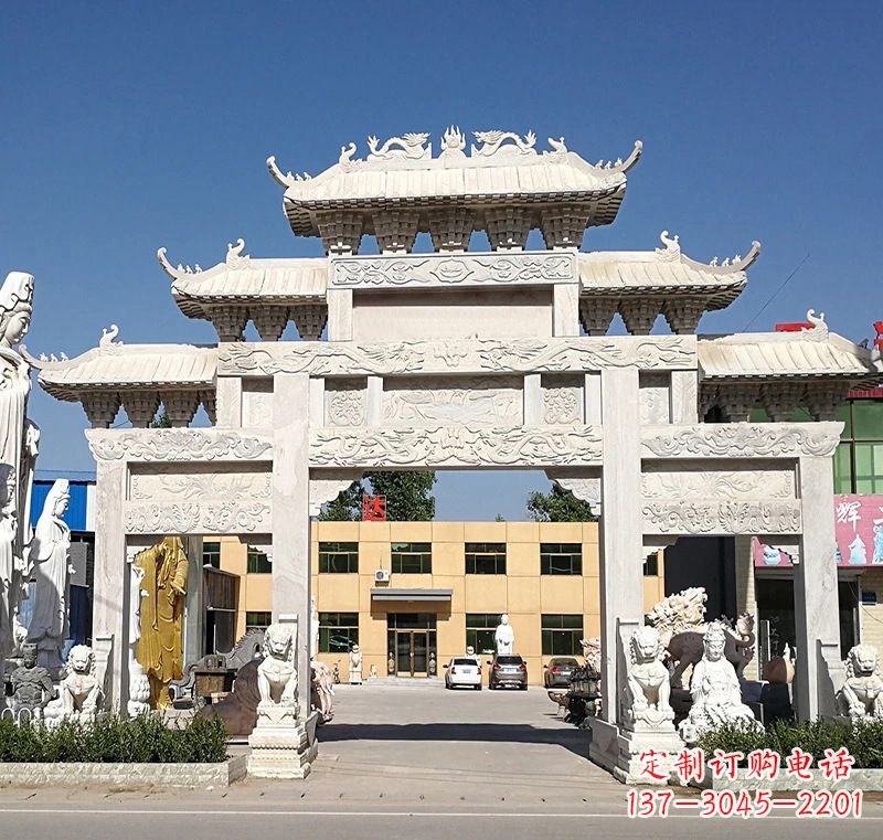 湖南广场石雕牌坊:品质卓越的牌坊雕塑