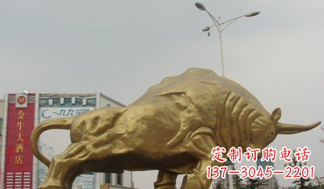 湖南拓荒牛铜雕塑-充满历史气息的精美雕塑