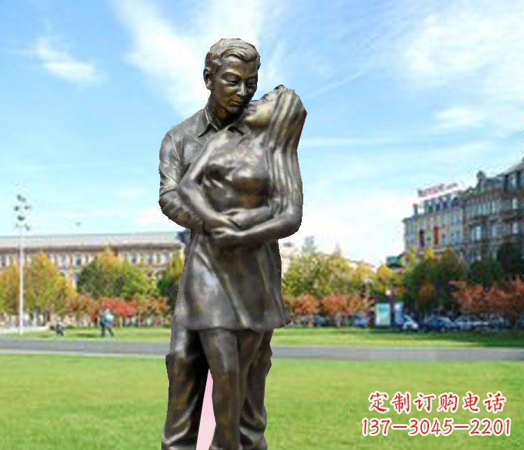 湖南一颗爱的心,用铜雕情侣人物雕塑表达