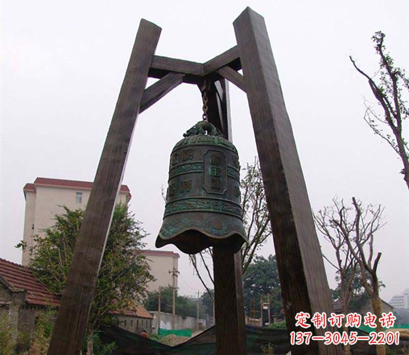湖南广场铜钟雕塑 (2)