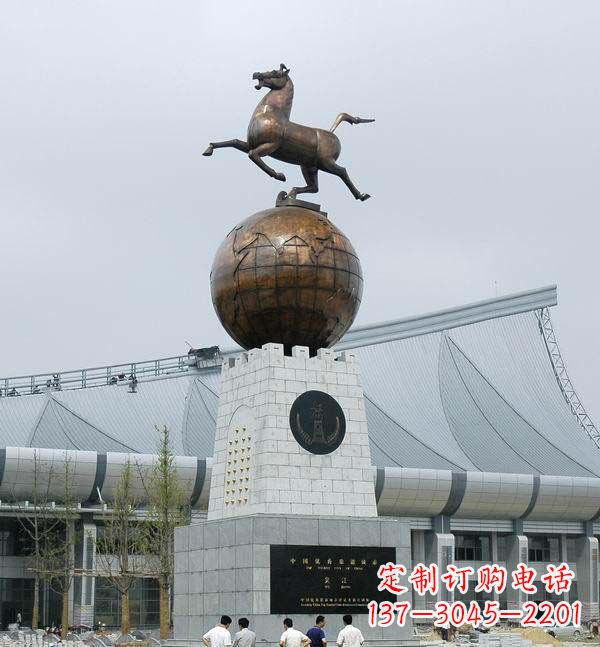 湖南世界地球铜雕,完美展现地球的神秘与美丽