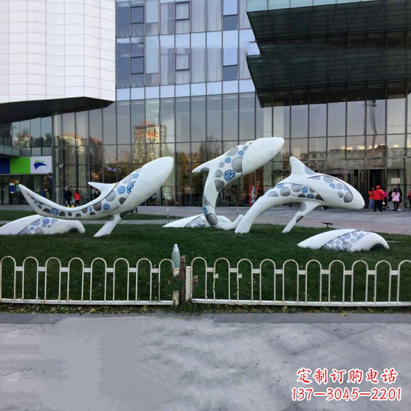 湖南城市绿地观赏海豚雕塑