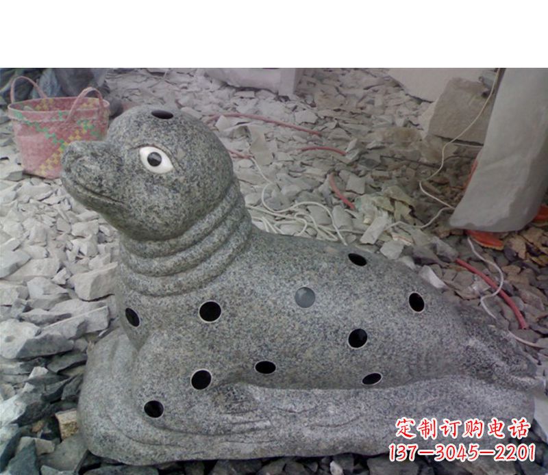 湖南海洋动物小海豹石雕