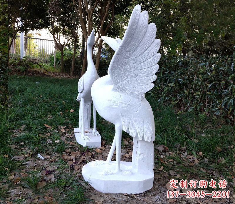 湖南汉白玉丹顶鹤公园石雕
