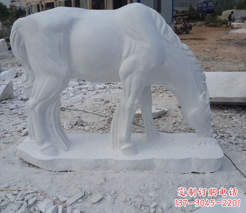 湖南汉白玉动物马雕塑是由中领雕塑定制的一款精…