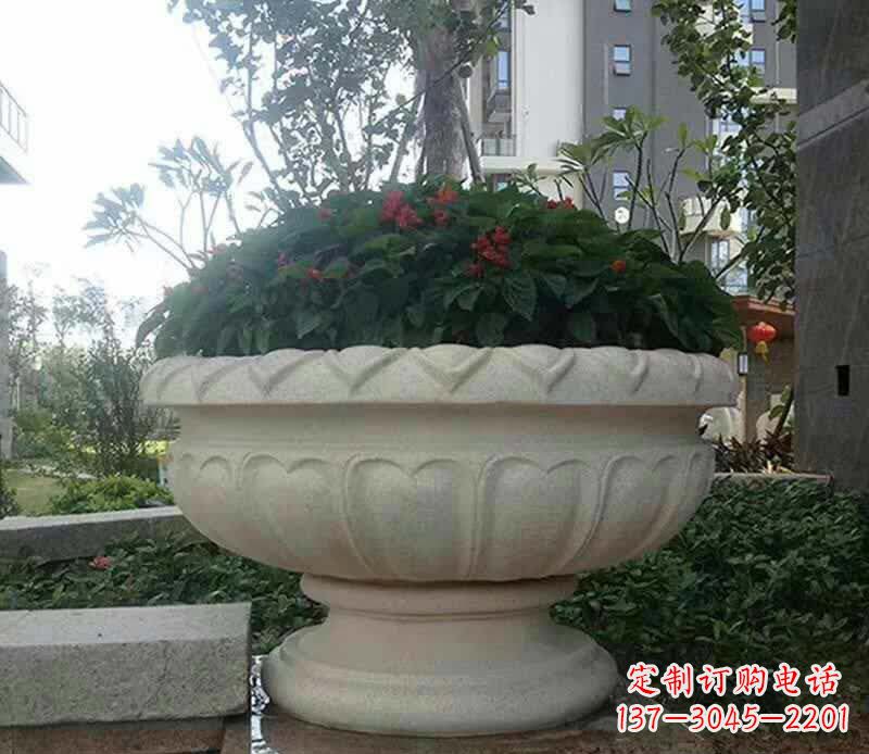 湖南传承艺术美学的汉白玉花盆雕塑