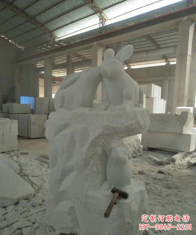 湖南精美的中国古典生肖兔雕塑