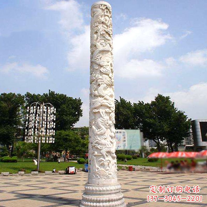 湖南汉白玉石雕刻龙柱是由中国领雕塑厂家定制的…