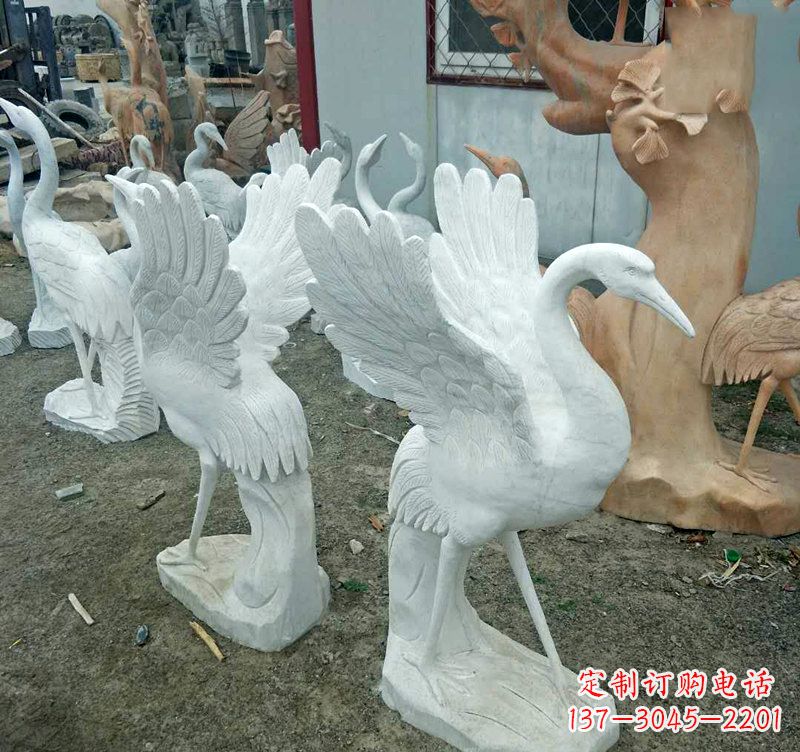 湖南装点家园的仙鹤石雕