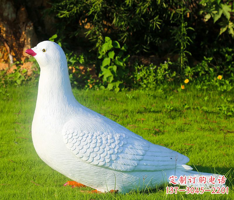 湖南红旗和平鸽雕塑—倡导和平与爱的象征