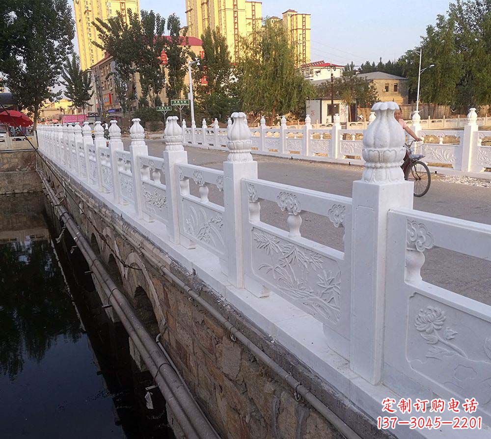 湖南精美大气的城市栏板石雕
