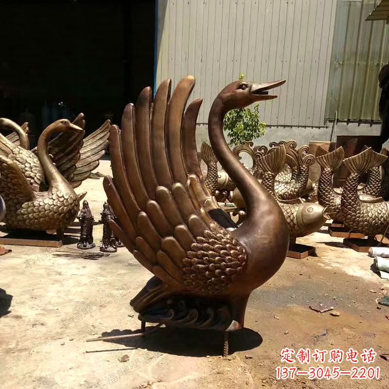 湖南精美黄铜天鹅雕塑中领雕塑的精美黄铜天鹅雕…