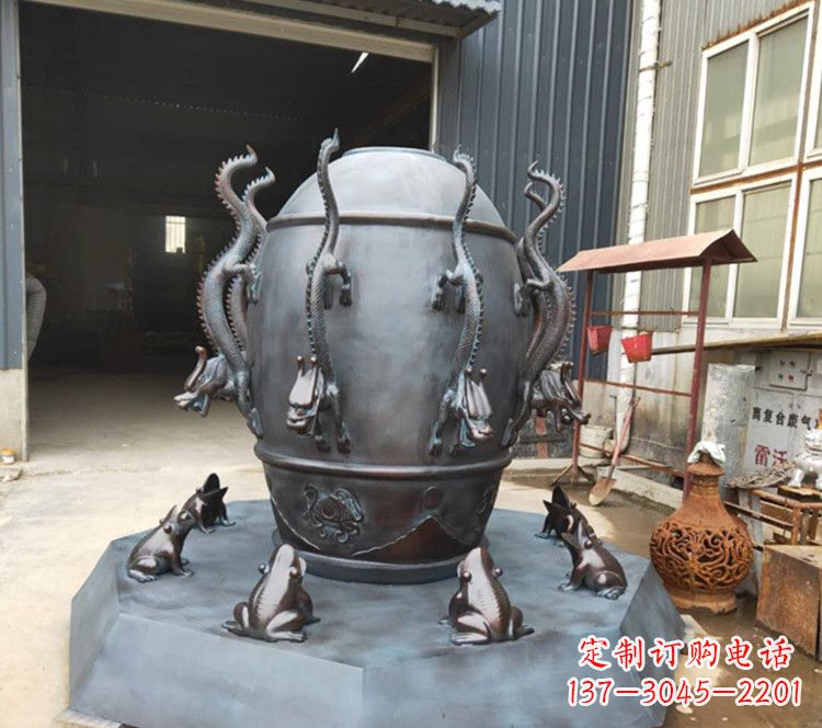 湖南浑天仪玻璃钢仿铜雕塑,活跃校园景观