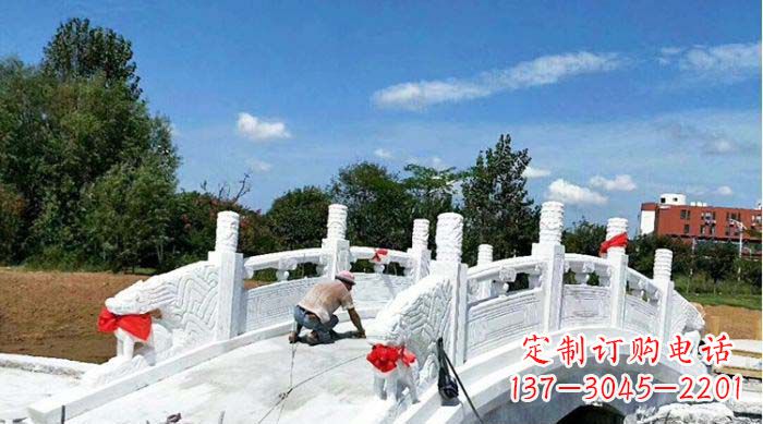 湖南景区汉白玉石雕拱桥