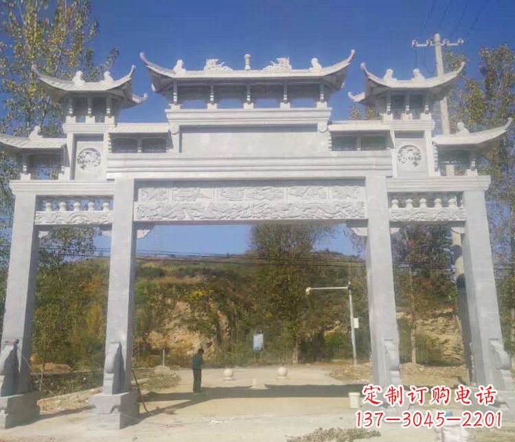 湖南景区三门仿古石牌坊石雕
