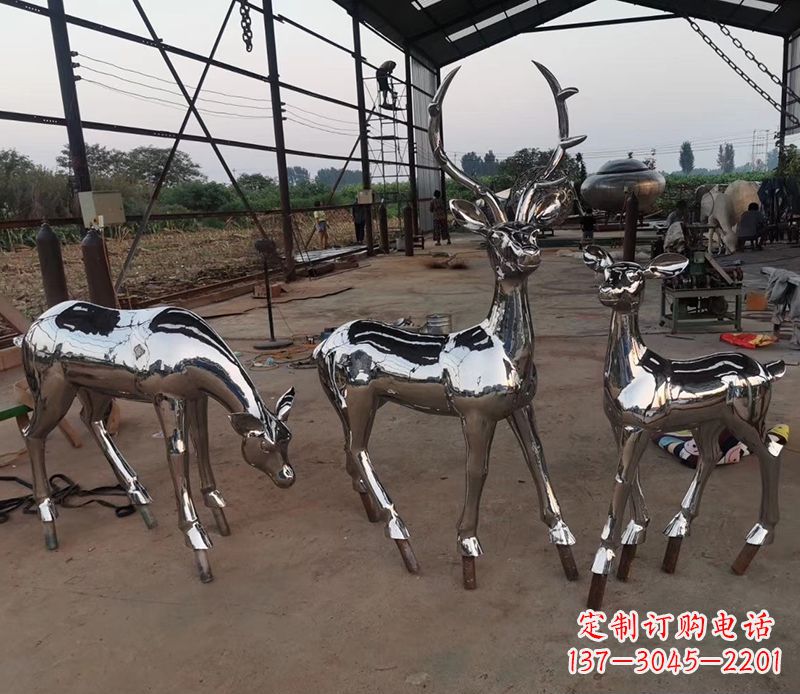 湖南赏心悦目的不锈钢小鹿雕塑