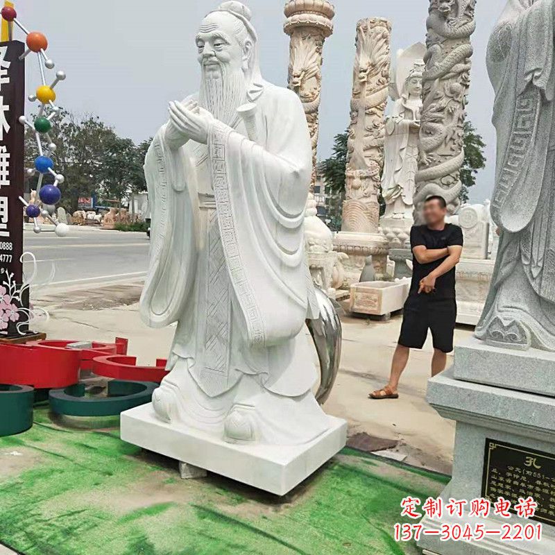 湖南重庆中领雕塑打造孔子石雕像--传承传统文化