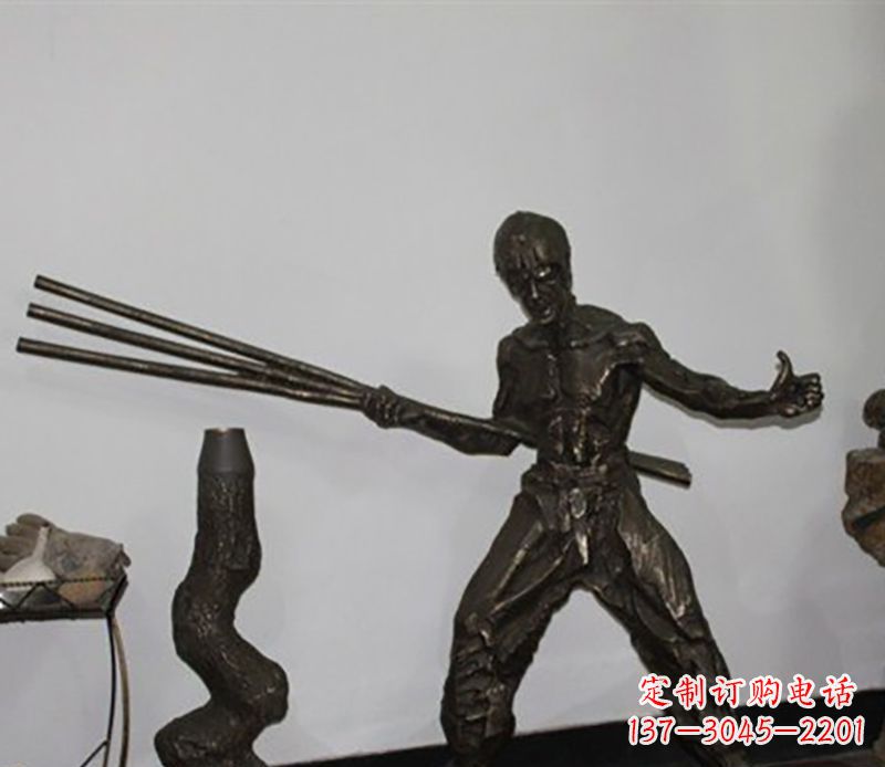 湖南海量李小龙铜雕尽显功夫之美