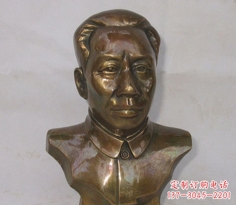 湖南刘少奇铜雕