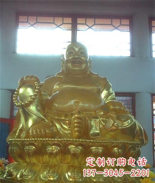 湖南传统工艺制作鎏金弥勒佛像