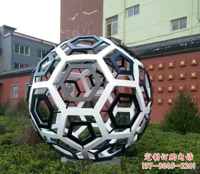 湖南中领雕塑定制足球公园不锈钢雕塑