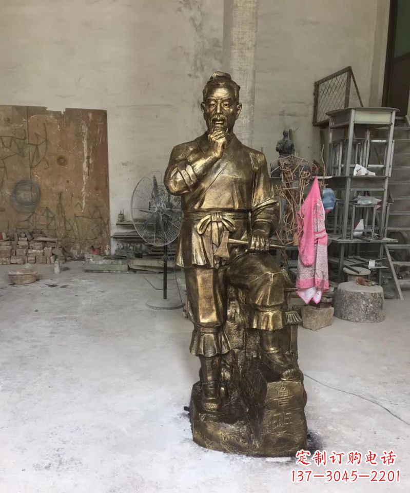湖南精美鲁班古代人物雕塑