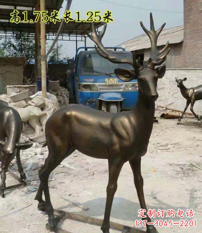 湖南艺术精美,高品质鹿铜雕塑