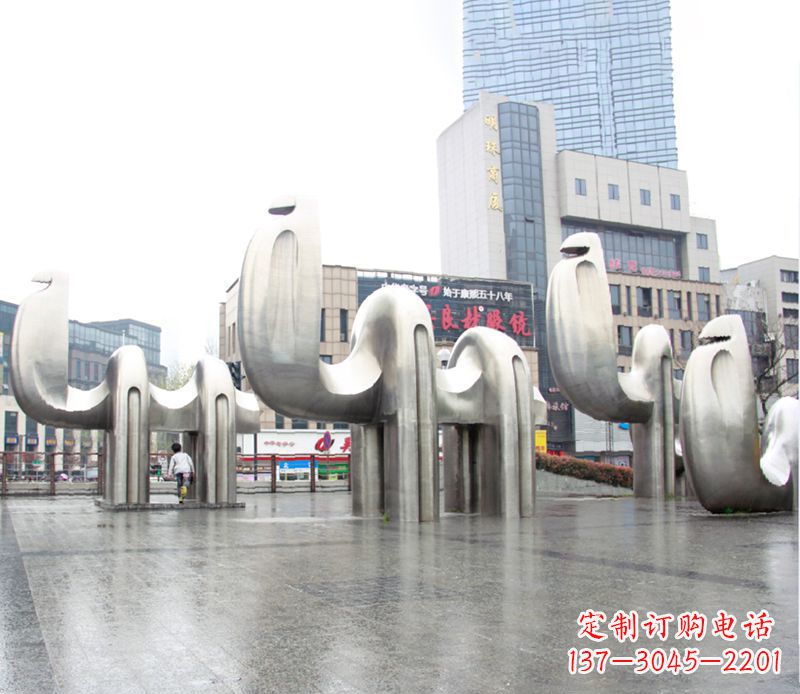 湖南不锈钢骆驼雕塑,更添雅致风情
