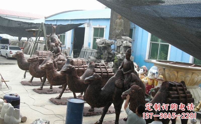 湖南骆驼公园动物铜雕魅力无限