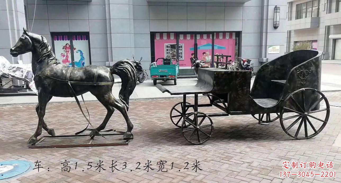湖南马车景观铜雕