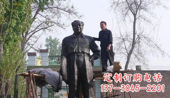 湖南荣耀无双，中领雕塑推出毛主席伟人铜雕