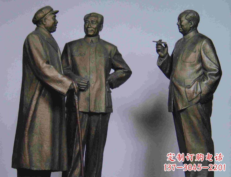 湖南标题:伟人朱德毛主席铜雕——传承毛主席精神