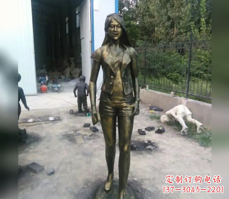 湖南美女人物铜雕