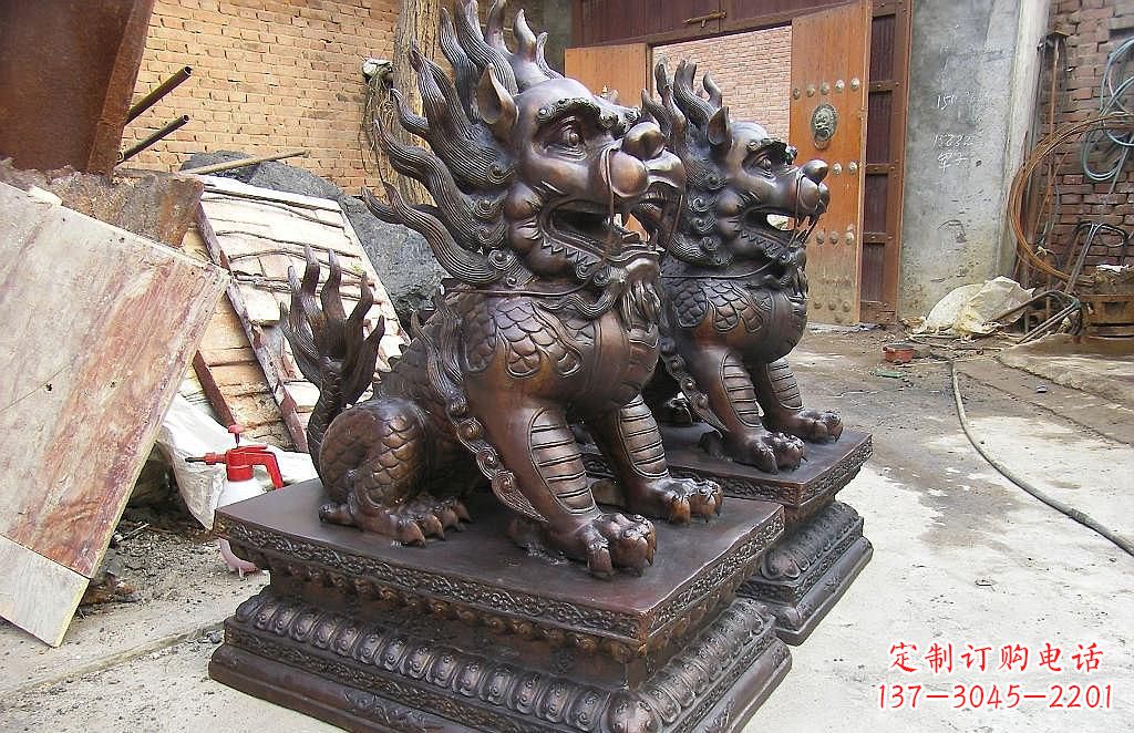 湖南传统工艺精制–钜细工艺麒麟铜雕