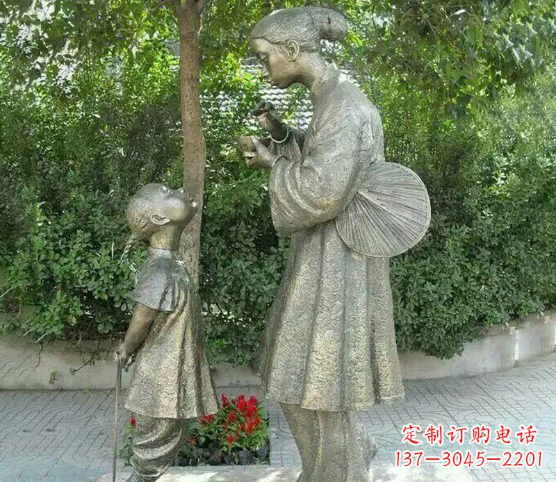 湖南用浓浓母爱温暖心中的母亲雕塑