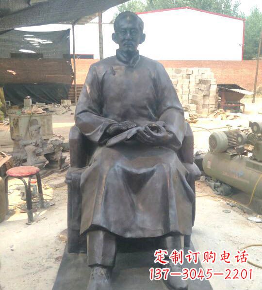 湖南蔡元培铜雕:让你的精神耀眼发光