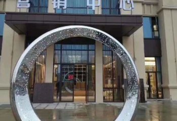 湖南镜面时尚圆环不锈钢雕塑