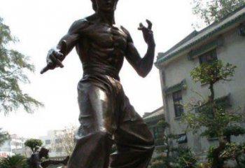 湖南忠实再现李小龙公园名人铜雕