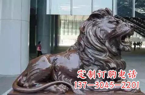 湖南趴着的狮子铜雕