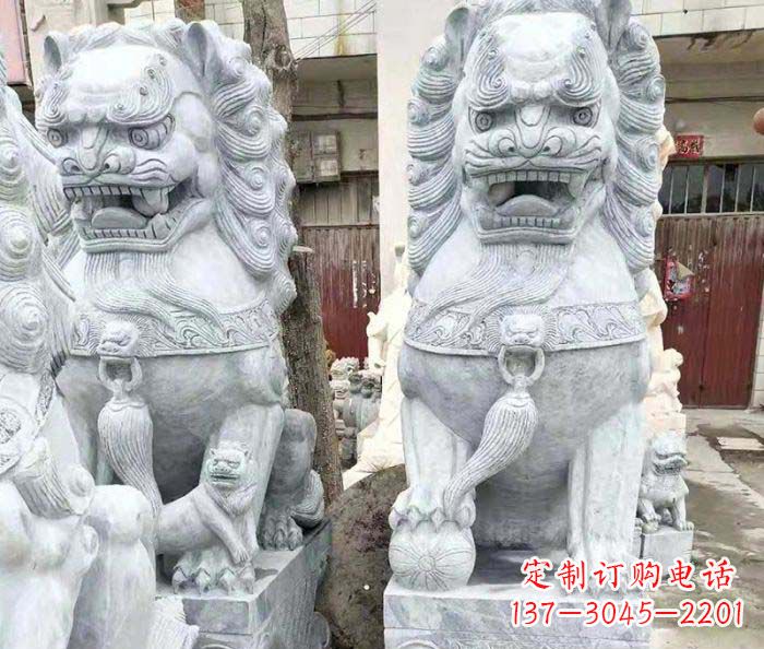 湖南象征力量的大理石狮子石雕
