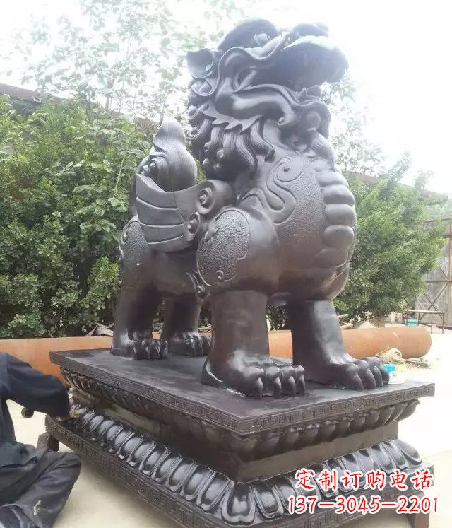 湖南山中领雕塑是一家多年经验丰富的雕塑定制厂…