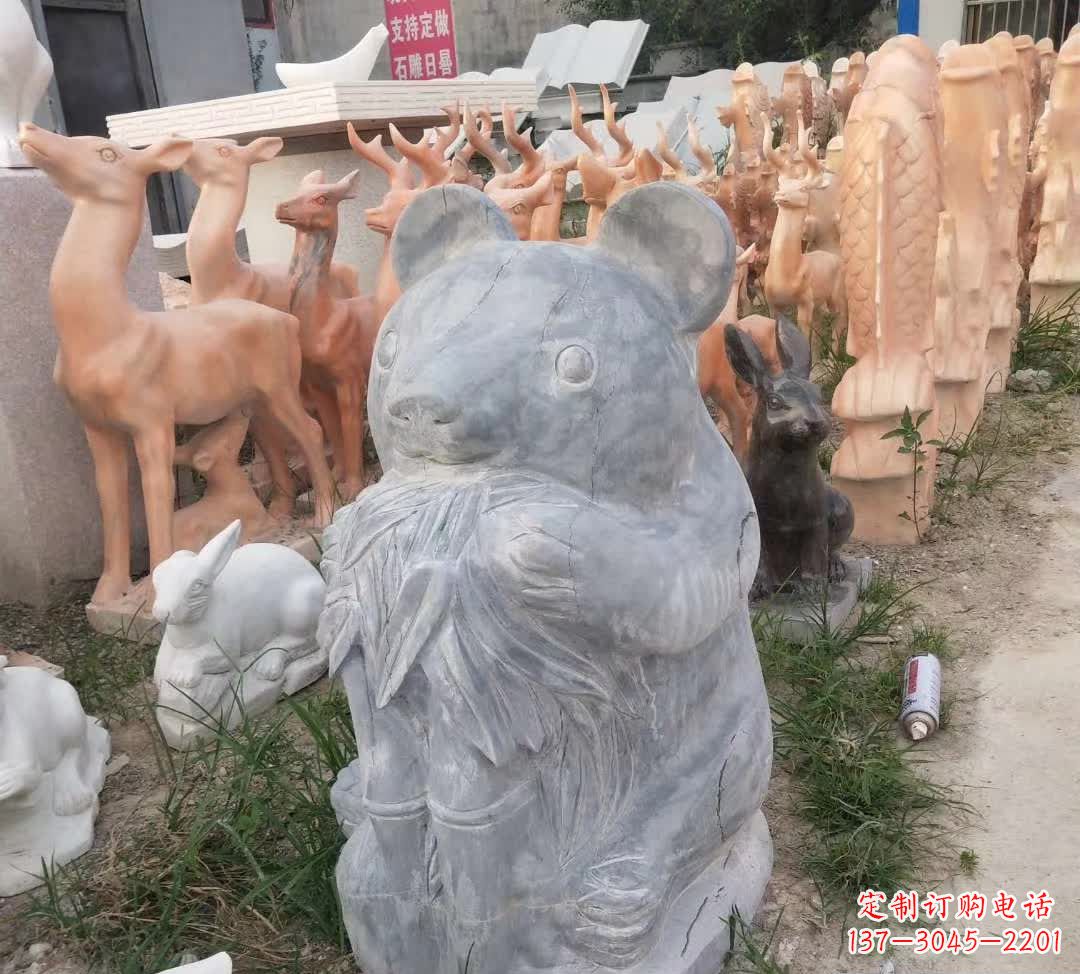 湖南青石熊猫雕塑,传承古典文化