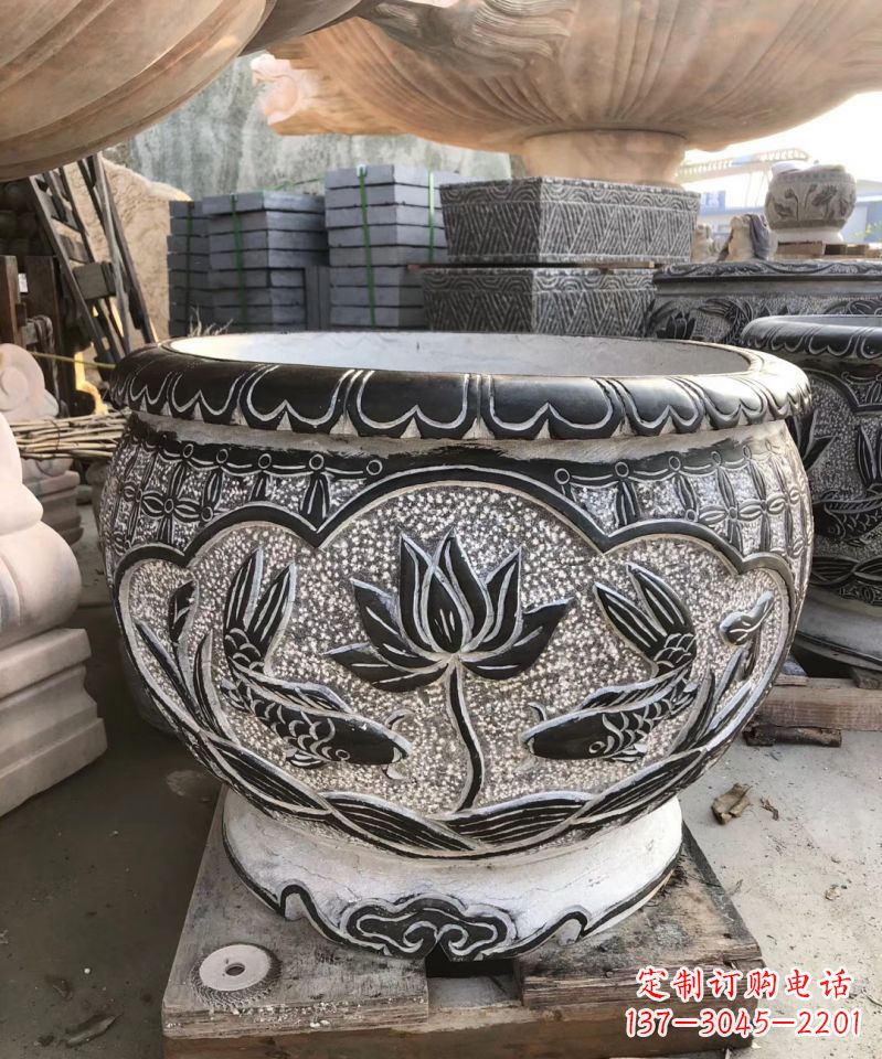 湖南青石仿古荷花水缸雕塑