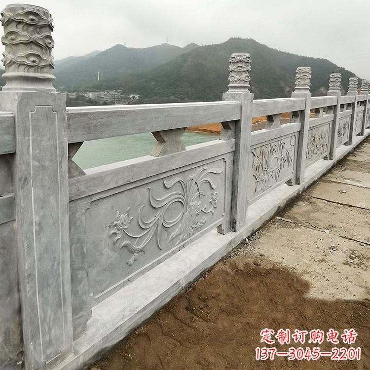 湖南青石仿古栏板雕塑打造经典美学