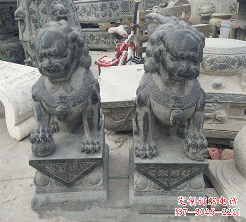 湖南传承传统,精致青石狮子雕塑