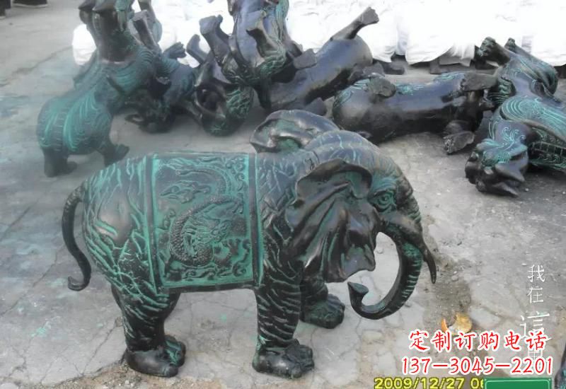 湖南精美青铜大象雕塑,极致线条优雅